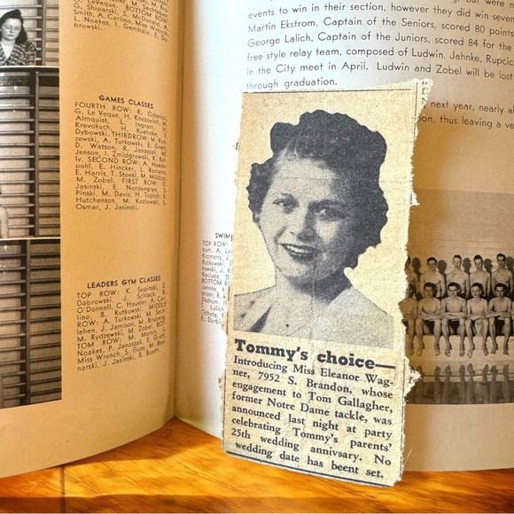 VINTAGE 1941 Bowenite Yearbook - Bowen High School, Chicago - Retro / Nostalgia - Picture 9 of 14